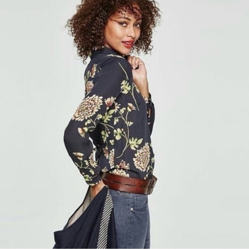 CAbi Black Floral Women's Blouse